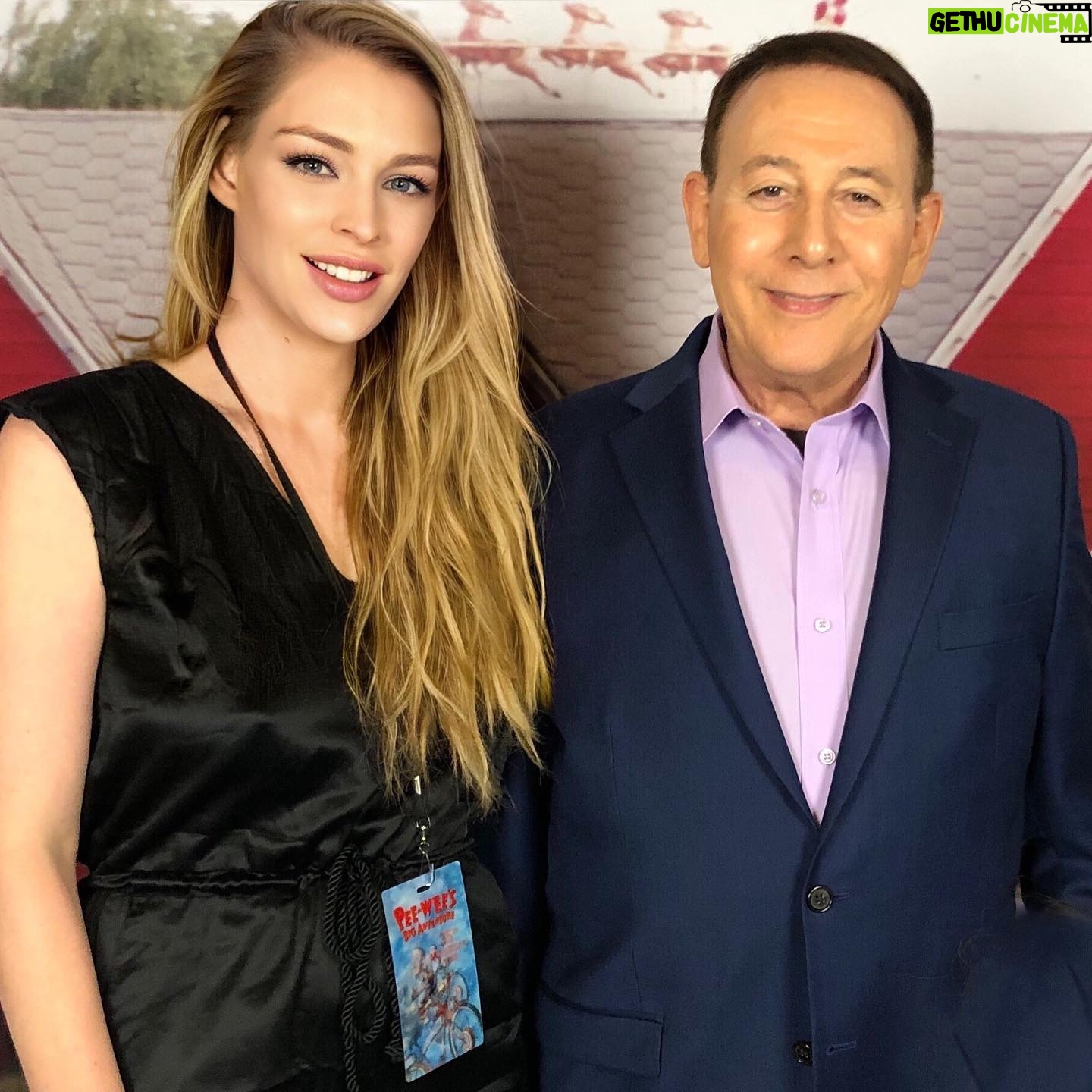 Cynthia Kirchner - 1.6K Likes - Congrats @peeweeherman on the 35th Anniversary of #PeeWeesBigAdventure ...Such a fun night... #PeeWeeTour