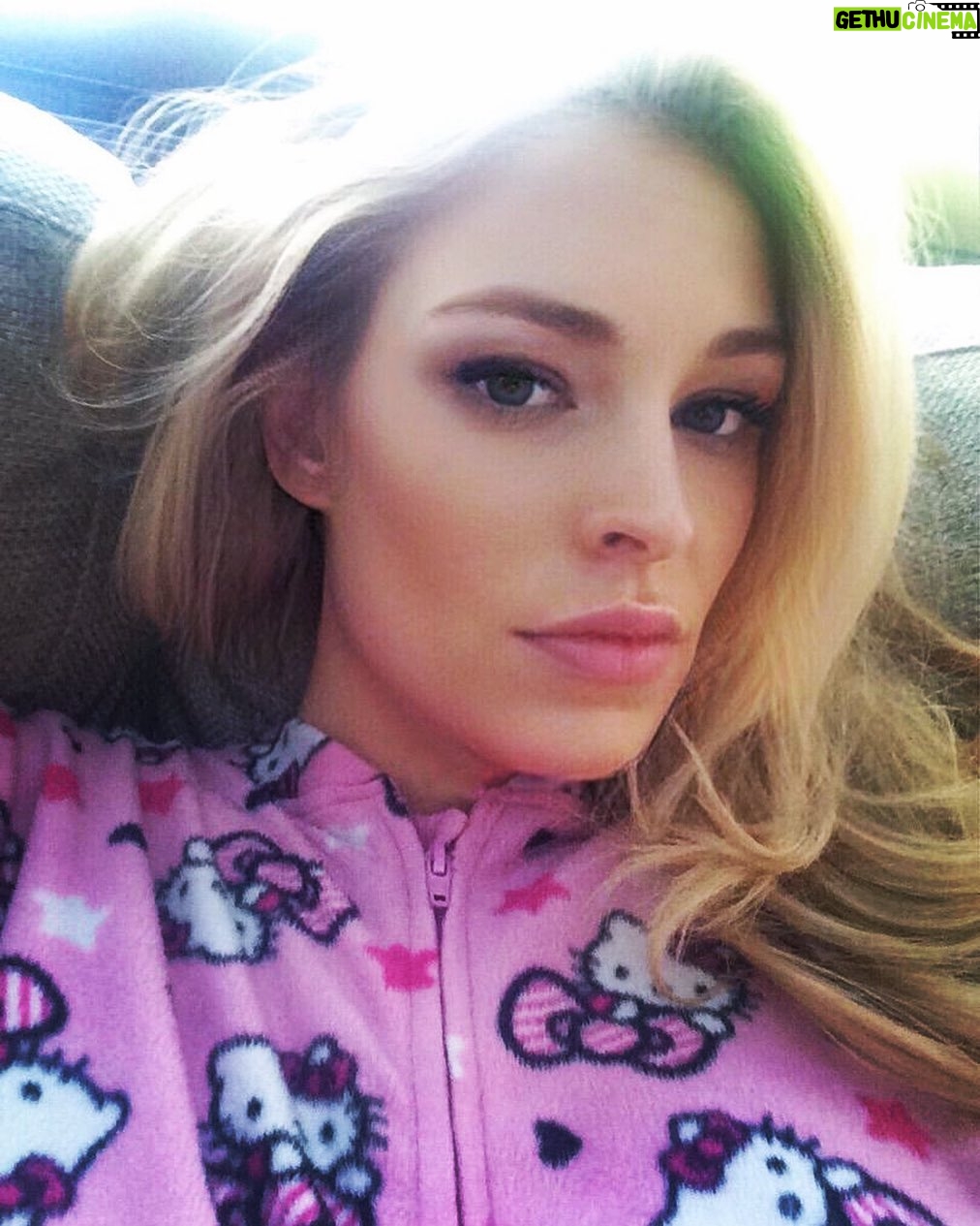 Cynthia Kirchner - 2.1K Likes - Pajama Party for One selfie... #StayAtHome #ProtectOthers #WeCanDoThisTogether #TogetherAtHome #BreakTheVirus @talent.village