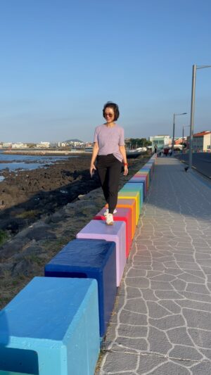 Cynthia Koh Instagram - This is me, stepping into another chapter of my life. I always remind myself that birthdays are a reset, an opportunity to let go of the past and move forward with new wisdom and attitude.
If I can live up to 75…. I have 9125 days to build all the memories and fun. So let’s not waste time…. Let the best time of my life begin right here right now.❤️

Thank you everyone who DMed, what’s app messaged, left your well wishes on my social media. 我收到你们的祝福🙏谢谢。
❤️❤️❤️