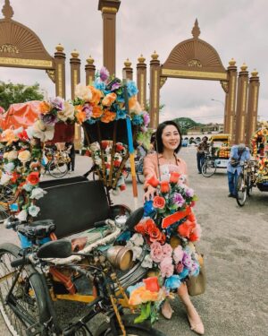 Cynthia Koh Instagram - Hello 👋 Kelantan.
Thank you for the fine weather and the warm friendly hospitality. 
📸 @yaowenlong 
#kelantan 
#travelgram
#throwback