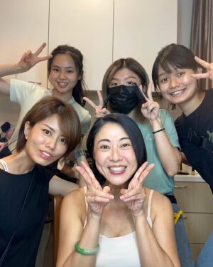 Cynthia Koh Instagram - It’s a wrap for our movie filming #陪月 #confinementthemovie. Truly an unforgettable experience with a brilliant crew.
Can’t wait to share the movie with everyone. Stay tune for more updates.
#filming 
#itsawrap