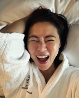 Cynthia Koh Instagram - Sunday mood: Embracing the art of rest in my cozy haven. 🛌✨
 #selfcaresunday 
#onvacation 
#rechargeyoursoul