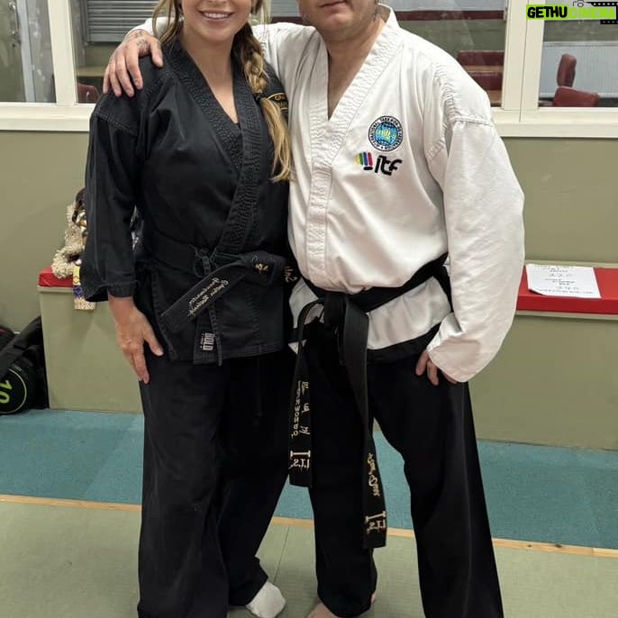 Cynthia Rothrock - 2.5K Likes - Thanks Paul Barnett for bringing me back to the UK.. Biggest Martial Art show yet❤️The UK tour continues till Saturday