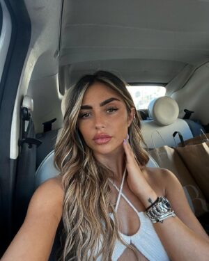 Cynthia Makhoul Instagram - Remind me your name boy.