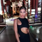 Cynthia Makhoul Instagram - ⬛️⚫️