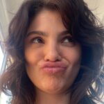 Débora Ozório Instagram - Os closes entre uma cena e outra que ninguém vê mas agora todo mundo tá vendo 🤭