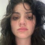 Débora Ozório Instagram - Os closes entre uma cena e outra que ninguém vê mas agora todo mundo tá vendo 🤭