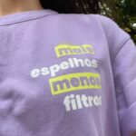 Débora Ozório Instagram - Recadinhos que o universo manda… Sim, eu tiro foto da blusa das pessoas ☺️🥰