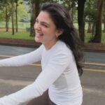 Débora Ozório Instagram - Quando se vive mais do que cabe no tempo do relógio ❤️