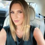 Daisy Fuentes Instagram - Today 8/8 is a special time for us to manifest. The Lion’s Gate Portal is when the universe is full of positive energy and is all ears to hear your aspirations. Great time to speak positively about everything you want. Hold the vision and tell the universe exactly what you desire. Envision yourself already having it. Health, success, peace, harmony, love, abundance... Envision what it would feel like to live the life of your dreams. See it. Feel it. The Lion’s Gate Portal is a cosmic event that occurs every year between July 28 and August 12, and peaks on August 8 (8/8) TODAY. It takes place when the sun is in Leo, the Earth, Orion's Belt and the star Sirius are lined up & activated by the rising of the star Sirius. You might find it helpful to write your desires/visions down in a journal, create a vision board or through a meditation. We are all creators. Stay positive & feel the energy the universe is sending you ✨💗☮️🪐#lionsgateportal