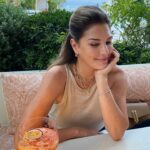 Daisy Fuentes Instagram - Currently trying to embrace Imperfection: Life’s beauty lies in its imperfections. Let go of expectations & embrace the messiness of existence. Laugh at mishaps, learn from setbacks, and cherish the growth that comes from life’s twists and turns. Have to remind myself of this often in order to keep my peace & stay present. It’s a daily practice