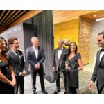 Daisy Fuentes Instagram - Last night Richard performed at Laver Cup Opening Night Gala. Wonderful time had by all. 🎾 @therichardmarx #rogerfederer #johnmcenroe #billgates #davidfoster #lavercup