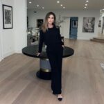 Daisy Fuentes Instagram - #ootd moment 🖤