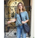 Daisy Fuentes Instagram - Sending happy weekend vibes your way 💙
