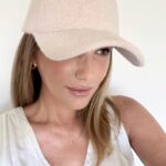 Daisy Fuentes Instagram - Better than a pumpkin spice latte - New fall accessory from @daisyfuentesstyle - Pink fleece baseball cap #fallvibes