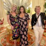 Daisy Fuentes Instagram - Great convo, lots of laughs, matching dresses & photobombs. Snapshots from last night’s super fun dinner with awesome humans. @sirrodstewart @penny.lancaster @therichardmarx & Jim Cregan