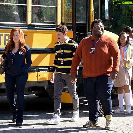Daisy Ridley Instagram - Saturday screening: Abbott Elementary (2021). LOVING this show - I know I’m about a year behind but better late than never! All the lols and all the feels, gives that proper warm belly feeling!!!