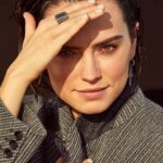 Daisy Ridley Instagram - Could use some of that California sunshine right about now. Throwback to my January/February 2020 cover with @britishgq shot by @alexilubomirski