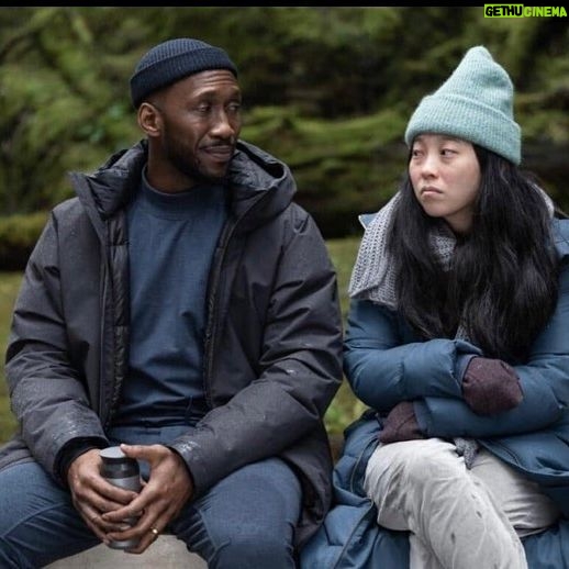 Daisy Ridley Instagram - Saturday screening: Swan Song (2021). The MOST genius performances from Mahershala Ali. Love love love this film.