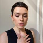 Daisy Ridley Instagram - Went to see #thirteenlives last night and it took the entirety of the credits for me to gather my emotions. Incredible film, incredible performances and incredible reminder that humankind can work brilliantly together for good. Bonus - spent the afternoon with @lipstickkelly and @dayaruci who fixed me up ready to be an #accessorybutmakeitfashun #varts #leon #swipeformodelling