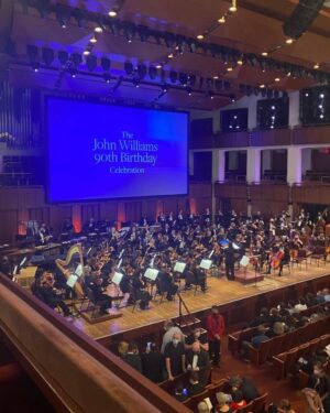 Daisy Ridley Instagram - Last week celebrating John Williams @kennedycenter 🤍 The most amazing music, the most beautiful tributes, topped off with John conducting the Imperial March at the end of the evening! Wonderful, wonderful, wonderful man.