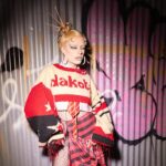 Dakota Schiffer Instagram – 011: pretty in punk
‘❤️dakota x winona 💜’

hand knitted jumpers- @winona.schiffer 
skirts- @rowcreativestudio 
hair- @mizvaseline 
photo- @amarriedcouple 

THE jumper!! A Marc Jacobs Heaven meets Vivienne Westwood fusion was our interpretation of the punk theme! This was my most sentimental runway look and of course it was one of the last runway categories! Winona painstakingly hand knitted this jumper for me while also writing her own dissertation and dealing will all my copious pre drag race meltdowns and last minute decision making. Not getting to wear this on the runway was the most heartbreaking aspect of being eliminated, so as soon as I was, I ran to go put it on so the world got to see the weeks and weeks of work that went into this look! Winona made herself a matching jumper to go with mine over the summer and I couldn’t be more pleased with how these looks turned out! 💜❤️