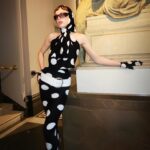 Dakota Schiffer Instagram – fragile beauties 

thank you to @vamuseum for a wonderful evening 

dress by me 
gloves by @lauren.perrin
photo @feeltheflesh