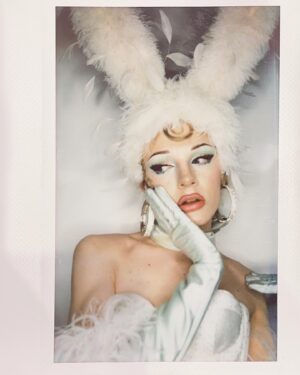 Dakota Schiffer Instagram - dragcon 2023 🎀🐇💚

thank you so much for the most wonderful weekend!

Friday: wearing @houseofpeluca @narclsslsm 
Saturday: wearing custom @eusoumaldito Photography @ranobrac 
Sunday: wearing @rowcreativestudio