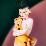 Dakota Schiffer Instagram – bob (mackie)

was so incredible to get to work with @asafeghalib ! 

Gown by @thatsmarmalade 

Fascinator by @rafa_peinador