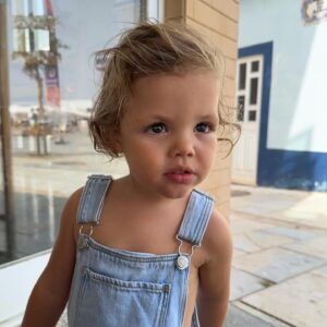 Dália Madruga Instagram - (2)

Dois anos do bebé mais querido.
Parabéns meu amor.
Meu Joaquim, o nosso presente do céu!
