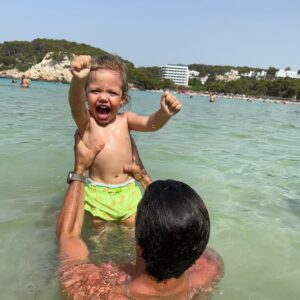 Dália Madruga Instagram - (2)

Dois anos do bebé mais querido.
Parabéns meu amor.
Meu Joaquim, o nosso presente do céu!