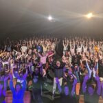 Dalia Gutmann Instagram – Un poco de lo que va siendo la gira de @tengocosasparahacer por España🇪🇸🎉
1.Chusmeando con el público que se quedó después de la función en La Coruña en la sala @afundacion_org 
2.recorriendo un poco La Coruña
3.Cena con comediantes muy chulos del @emhuoficial como @alexclavero81 @goyojimenez @leoharlem_oficial 
4.Reencuento para Instagram entre @_ogost_ y su hermano Martin en Barcelona
5. Visita en Cagader de Barcelona
6. Tomando la mejor decisión: Hacerme masajes en los pies 
7. el camarin majo de la función en la sala @aquitania_teatre de Barcelona
8. Hola Barcelona
9. Gracias por las risas Barcelona♥️