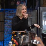 Damaris Phillips Instagram - Premiering Thursday, March 14th at 9pm on @foodnetwork “Mentor vs. Mentee” Chef Bryan Romero attempts to take down his mentor, Chef Marc Quinones, in a mean bean battle, while @mvoltaggio and I cheer them on towards victory over @bobbyflay