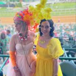 Damaris Phillips Instagram - 2024 #derby looks from TV to the track to backyard derby parties, you need a hat for everyone. This year mine were locally made or vintage. Do you a favorite?