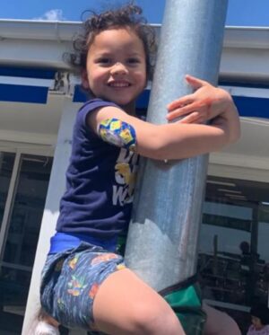Dame Valerie Adams Instagram - 🌍🩸World Diabetes Day💉🌎

As some of you may know, my son Tava lives with type 1 diabetes, and I want to take this opportunity to raise awareness and show support for him and others living with this condition.

Living with type 1 diabetes means that my son's body doesn't produce insulin, a hormone necessary for regulating blood sugar levels. It's a challenging journey that requires constant monitoring, insulin injections, and careful management of diet and physical activity. 🌈

On this World Diabetes Day, I want to encourage you to learn more about type 1 diabetes and the impact it has on individuals and their families. Here are a few ways we can show support and raise awareness:

1️⃣ Educate ourselves: Take the time to understand what type 1 diabetes is and how it affects daily life. Knowledge is key.

2️⃣ Share personal stories: Share stories of individuals living with type 1 diabetes, including my son's journey, if you feel comfortable doing so. Personal stories help create empathy and understanding among others. 

3️⃣ Encourage a healthy lifestyle for everyone, as it benefits not only individuals with diabetes but also the community. 

4️⃣ Be a source of support: Reach out to individuals and families affected by type 1 diabetes. Offer a listening ear, lend a helping hand, and just be there.

Today, let's come together to raise awareness and show support for those living with diabetes.

I admire my son’s incredible resilience and his ability to face this journey head on💙. 

#WorldDiabetesDay #Type1DiabetesAwareness #T1Dmom #myt1dwarrior #tavasidney #myguy#ourjourney