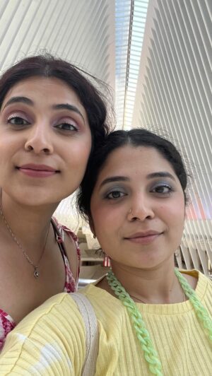 Damini Bhatla Instagram - Our NYC trip in a nutshell! @itsmounima #sisterhood #sisterlove❤️ #nyc #newyork #manhattan #feelitreelit #sheisnotlost #travelgram