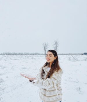 Damla Colbay Instagram - ❄️