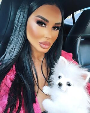 Dana Badea Instagram - @pomeranian.pupy 🎀