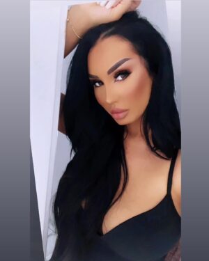 Dana Badea Instagram - 