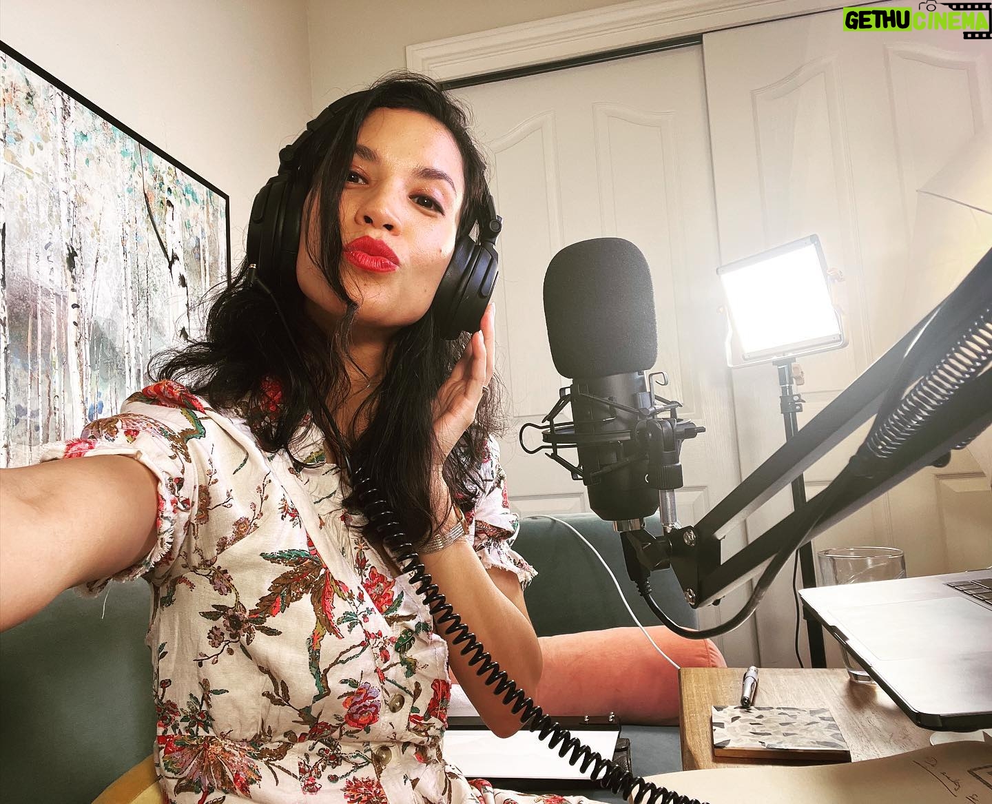 Danay García - 1.8K Likes - @danaygarciapodcast recording is happening Familia! 🎙 Feeling inspired and energized with our upcoming guests. 🪴Can’t wait to share what’s been cooking! Stay tune because I’ll be announcing my next guest pronto. 🧡🪴
We have a big episode coming up this Saturday!
In the mean time - support our show - link in bio & subscribe to my YouTube channel.
And if you want to be part of my Podcast watch parties with La Familia - go to officialdanaygarcia.com and subscribe to my newsletter. I’ll be sending you a zoom link for this Saturday’s episode!
#podcast #herewego #love #gratitude #danaygarciapodcast #happytobehere #treatyourlifelikeagarden #host #familia #community #comunidad #danaygarcia #ftwd #tvshow
Never forget the magic 🎙👑#queen