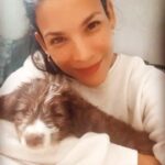 Danay García Instagram - This made me smile. 🧡 Sending love to La familia 👑🌷 The greatness of a community is most accurately measured by the compassionate actions of its members. #thisishappening #love #grateful #gratitude #familia #amigos #community #growth #danaygarcia Never forget the magic 🪴👑#queen