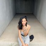 Danay García Instagram – Marfa I love you 💕🪴🌱
In order to create, we draw from our inner well. This inner well, an artistic reservoir, is ideally like a well-stocked fish pond… If we don’t give some attention to upkeep, our well is apt to become depleted, stagnant, or blocked…As artists, we must learn to be self-nourishing. We must become alert enough to consciously replenish our creative resources as we draw on them — to restock the trout pond, so to speak.
#marfatrip #artists #museums #donaldjudd #chinatifoundation #beauty #love #live #recharge #greatnortherncontemporarycraftfair 
Never forget the magic 👑#queen