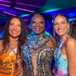 Dani Gondim Instagram - É, carnaval, você foi uma delícia. Desfilar na avenida é tão gostoso e ter a oportunidade de desfilar cantando um enredo potente , revolucionário ,compartilhando com minha família e amigos essa longa caminhada é melhor ainda. Que venham muitos carnavais 🌸