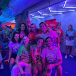 Dani Gondim Instagram - É, carnaval, você foi uma delícia. Desfilar na avenida é tão gostoso e ter a oportunidade de desfilar cantando um enredo potente , revolucionário ,compartilhando com minha família e amigos essa longa caminhada é melhor ainda. Que venham muitos carnavais 🌸