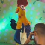Dani Gondim Instagram - Tu tu tu turuturu babyTube. Queridos, que dias intensos e emocionantes. Um presente estar com vocês celebrando a vida de Lua cercada de tanto cuidado em cada detalhe do evento. Foi impecável. Que a divindade continue abençoando sua família e iluminando seus passos ❤️ @eliezer @viihtube Ps: eu estou obcecada. Passo 90% do tempo cantando babytube e os outros 10% eu torço para alguém cantar e eu falar “ o meu nome é Nina, dinossaurinha “ 😂😂❤️❤️❤️ Gratidão @tauaresorts por nos receber tão bem #babytube #mundosalua