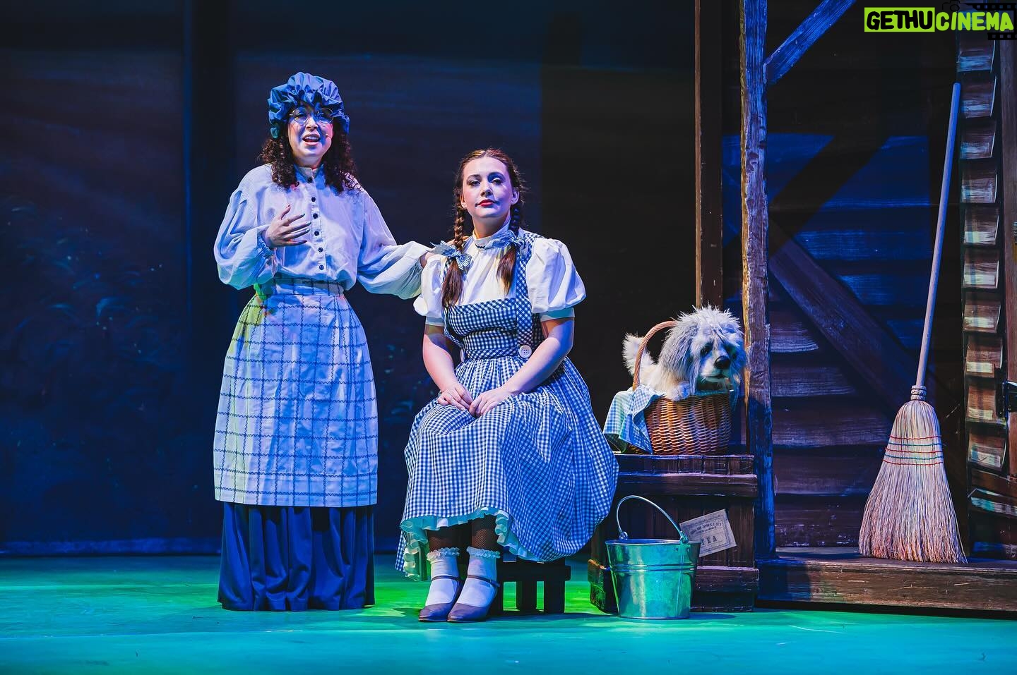 Dani Harmer Instagram - The Wizard of Oz: Production Photographs Playing until Saturday, April 6, 2024 Swansea Grand Theatre Book Now: www.swanseagrand.co.uk/WizardOfOz 📸 Kirsten McTernan Photography #wizardofoz #familyadventure #pantomime #easter2024 #swansea #swanseagrandtheatre #matthewrevellgriffithsltd @swanseagrandinsta @grandabertawe
