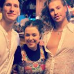 Dani Harmer Instagram – I Didn’t get the memo about the white shirt and model looks 😆!
An enchanted rose between 2 gawjus thorns 🥀🫶🏻