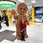 Dani Harmer Instagram - To say we had the best day yesterday would be an understatement!! We absolutely love LEGO in this house so we were beyond excited to be invited to the LEGO store in Leicester Square to kick off the festive period! Thank you so much @lego & @runraggeduk for having us! We loved it! 🫶🏻