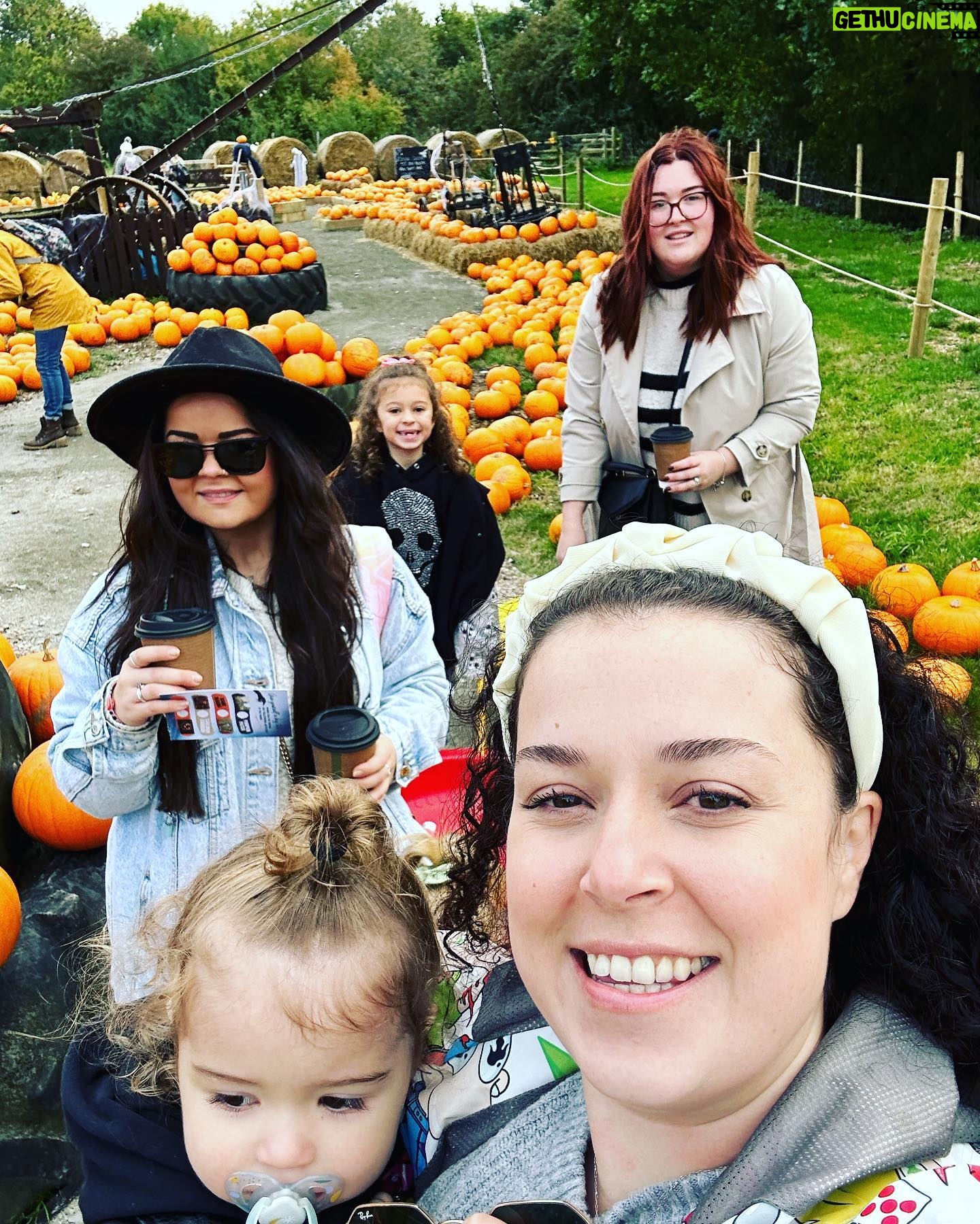 Dani Harmer Instagram - This is Halloween π π»!!!! What a fab day @westlodgefarmpark canβt recommend their pumpkin patch enough! So much to do! The kids loved it!! Not an ad or gifted! Just had an amazing time and wanted to share π
