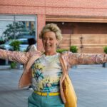 Dani Kind Instagram – This was a wildly fun episode to shoot. Season 6 @workinmoms is airing now in Cananda on @cbc and @cbcgem